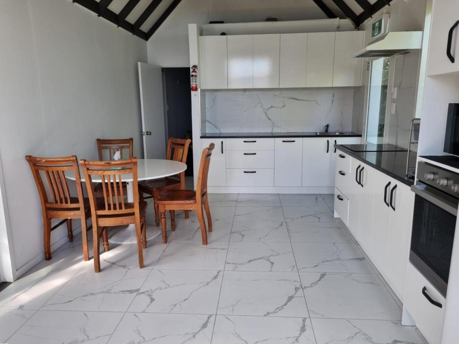 Lakeview Colonial House Квинстаун Экстерьер фото