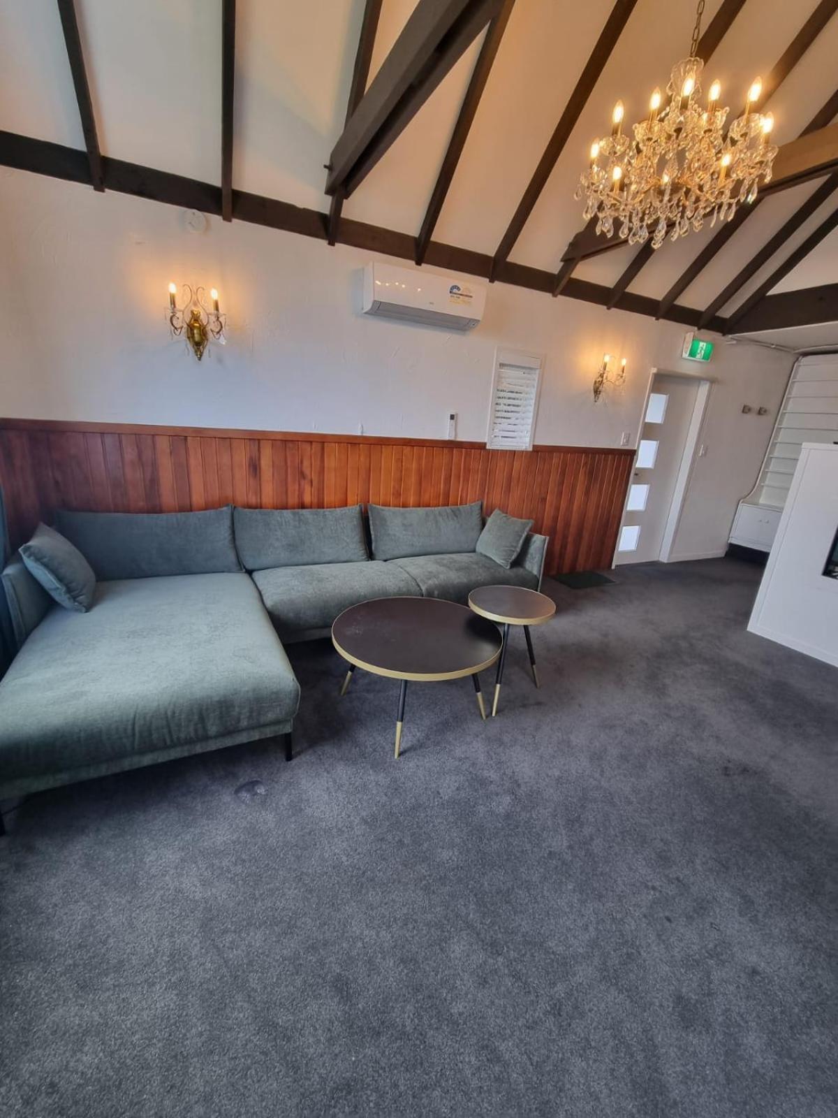 Lakeview Colonial House Квинстаун Экстерьер фото