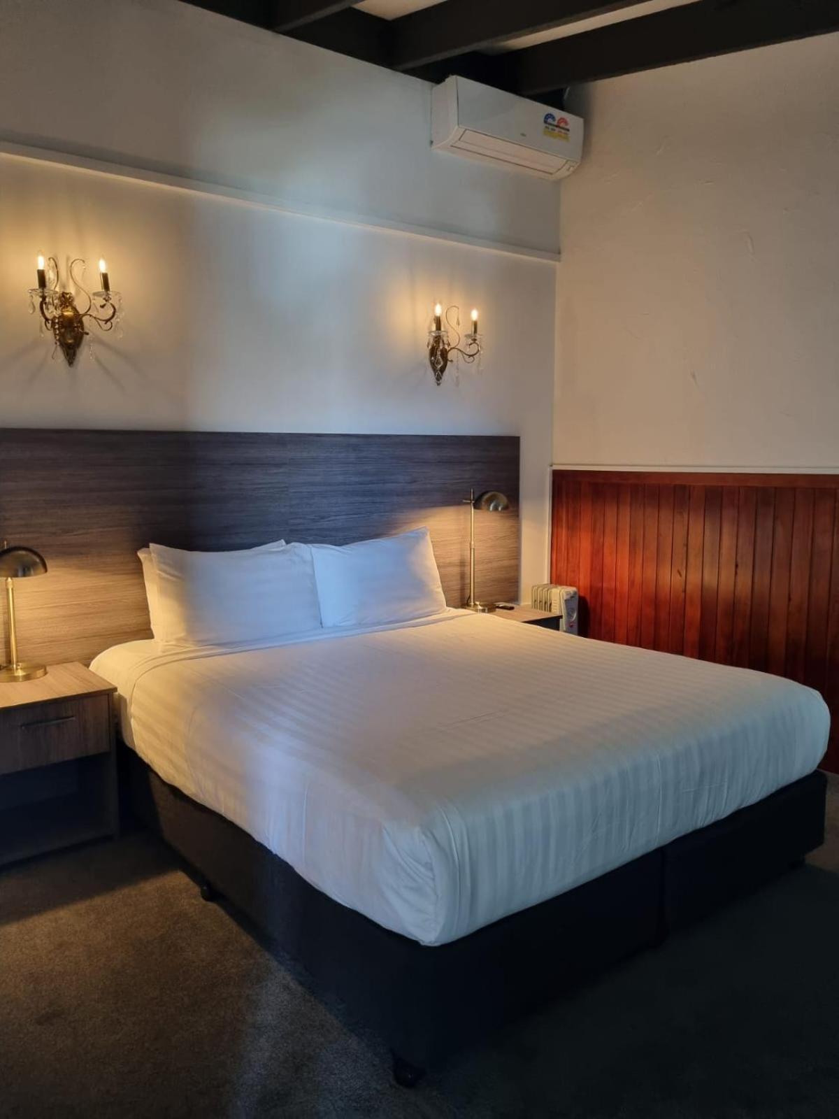 Lakeview Colonial House Квинстаун Экстерьер фото